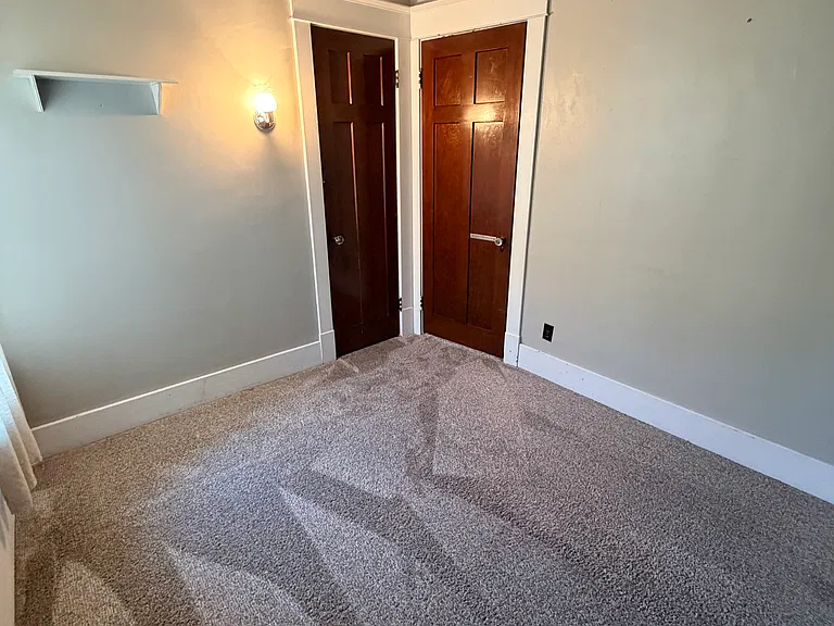 402 McKinley Pkwy #1 — Photo 12