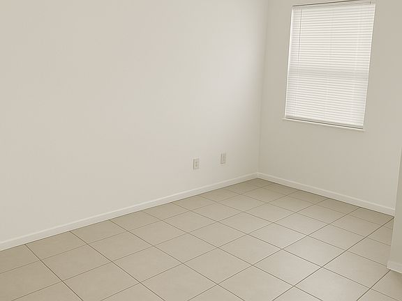 4th image of 9000 W Flagler St APT 12