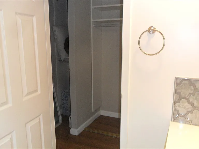 1550 Worcester Rd #528 — Photo 13