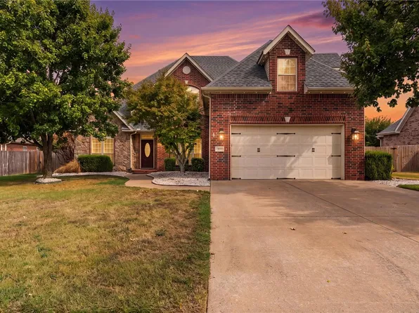 603 SE Jamaica Dr, Bentonville, AR 72712