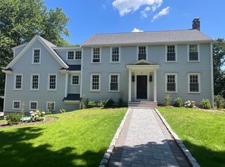 3 Hollyhock Ln, Hingham, MA 02043