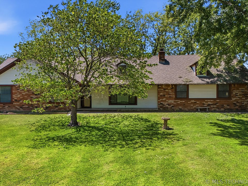 1st image of 25566 S 4130th Rd