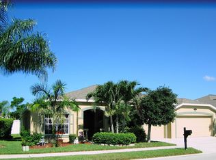 390 Burnt Pine Dr, Naples, FL 34119