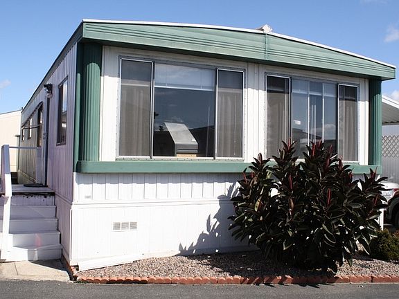 2nd image of 18801 Hawthorne Blvd Space 73