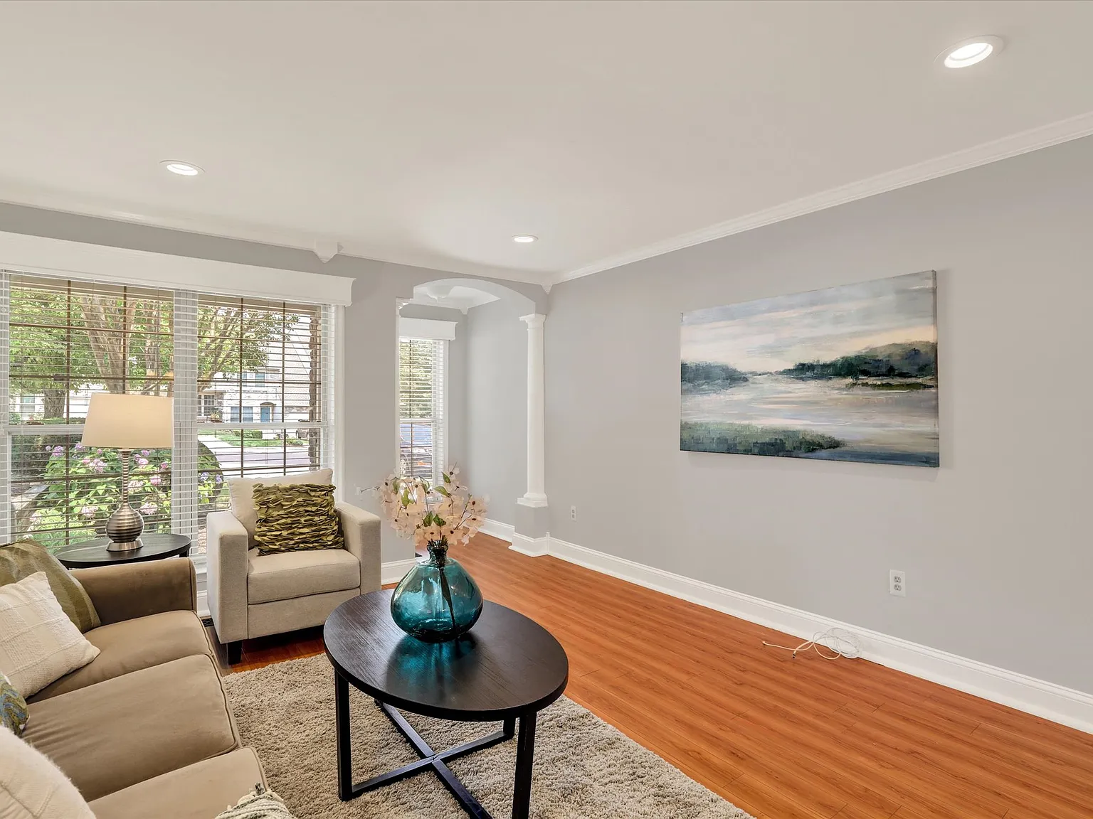 3 bed, 1907 sqft, $3,450 — Photo 3