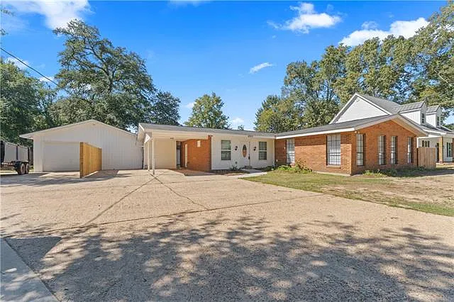 43511 McClain Ln