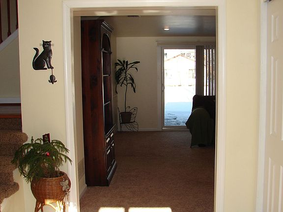 2nd image of 2205 Coventry Dr