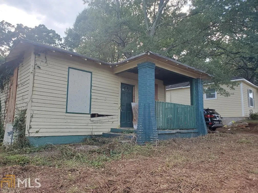1781 Richmond Ave SE photo 1
