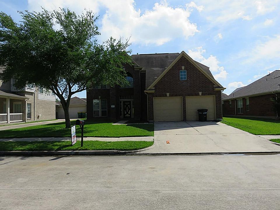 1st image of 4910 Fern Cove Dr