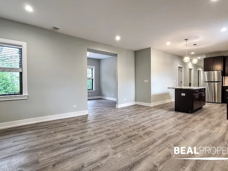 1002 Crain St #2 — Photo 4