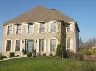 216 Lynhurst Dr, Pittsburgh, PA 15237