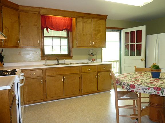 Kitchen to Back Porch