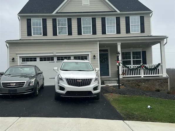 74 Tuscan Dr, Morgantown, WV 26508