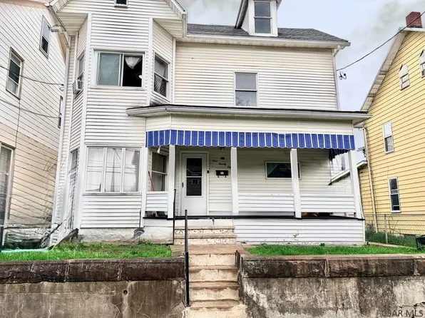 121 D St, Johnstown, PA 15906
