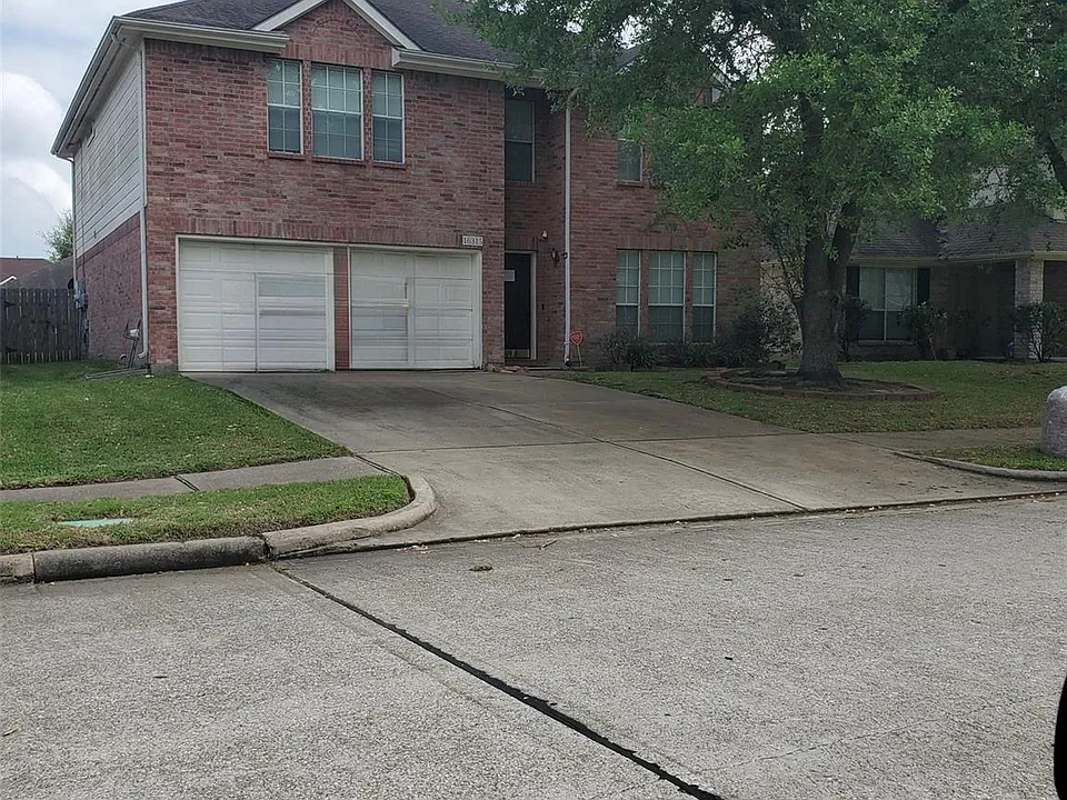 16315 Lynn Crest Ct