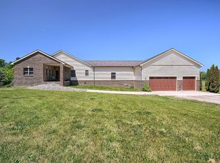 57611 Place Rd, Lenox, MI 48048