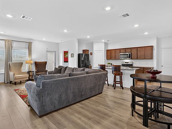 3rd image of 4717 Salers Way