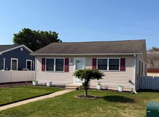 134 Shadeland Ave, Villas, NJ 08251