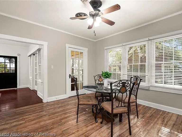 412 Rose Ave — Photo 11