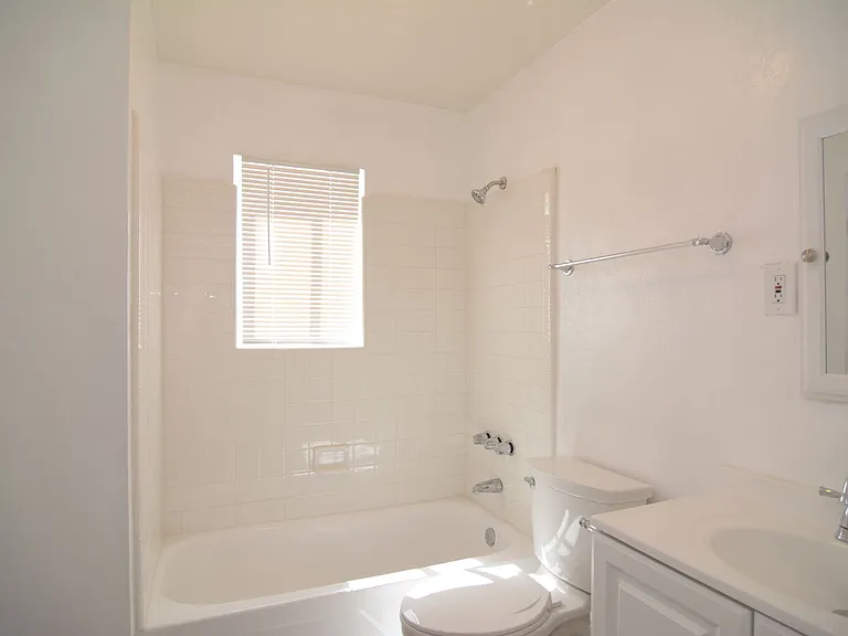 835 E Graybill Dr — Photo 13