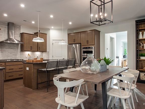 Open Kitchen and Cafe