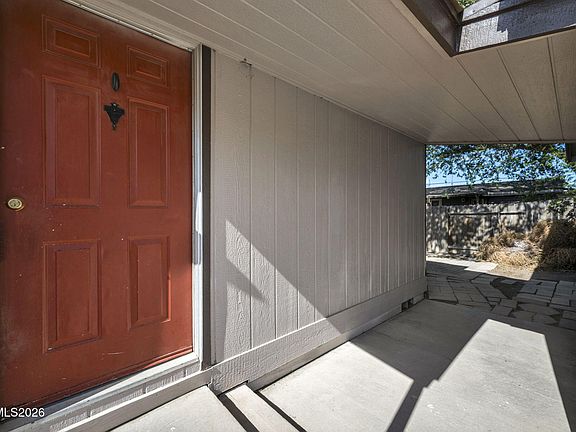 3rd image of 1090 Green Valley Dr