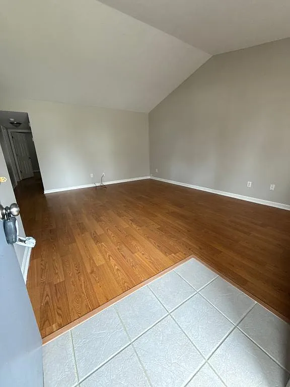 3928 Booker Ave — Photo 2