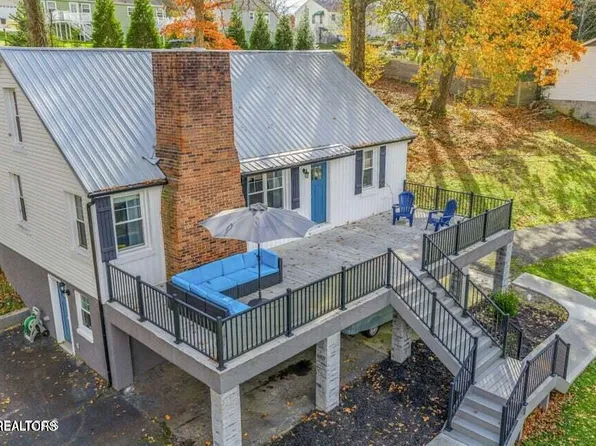 314 W Young High Pike, Knoxville, TN 37920