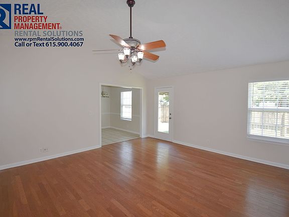 3rd image of 1509 Carrick Dr