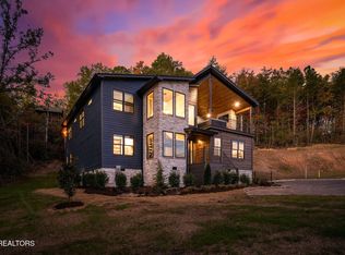 130 Mills Park Rd #3, Gatlinburg, TN 37738