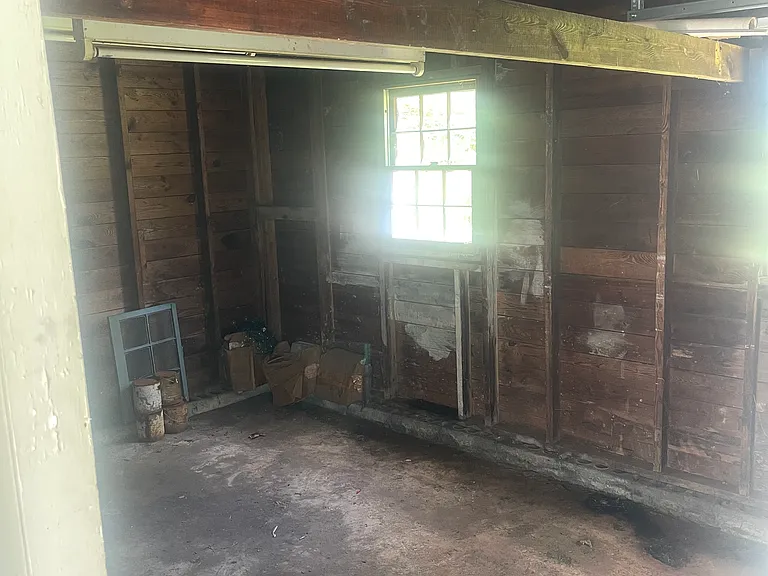 233 Greenwood Ave — Photo 17