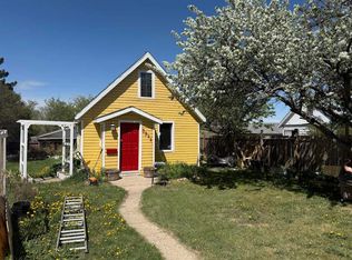 3922 A SE 46th St, Ponoka, AB T4J1B5