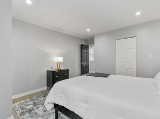 711 Woodbourne Ave ROOM 3, Baltimore, MD 21212