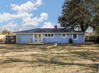 1096 Strickland Bridge Rd, Fayetteville, NC 28304