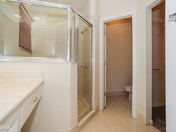 DD9CA87C-2360-43D4-BB64-7D47BE903BA6