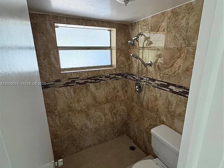 1515 NE 125th Ter #212 — Photo 6