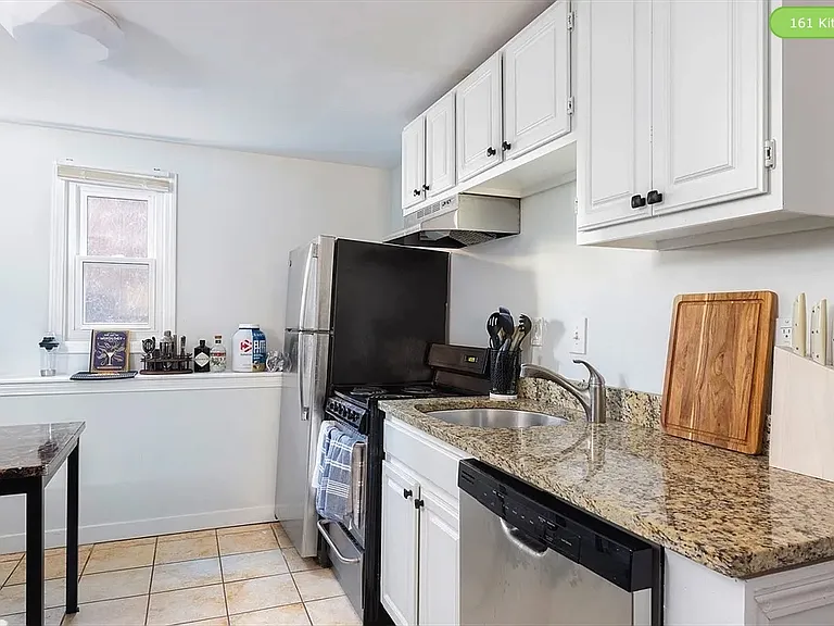 163 F St #1 — Photo 3