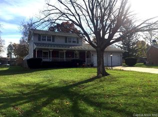 120 Willow Rd, Rochester, IL 62563