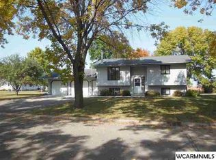502 1st Ave, Raymond, MN 56282