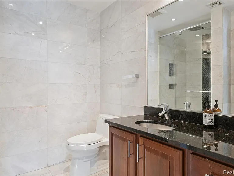 101 Curry Ave #630 — Photo 23