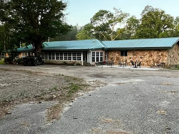 127 Glover Rd, Poplarville, MS 39470