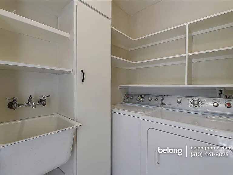 8523 Alcott St — Photo 32