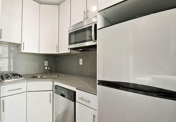2nd image of 509 W 152nd St #8