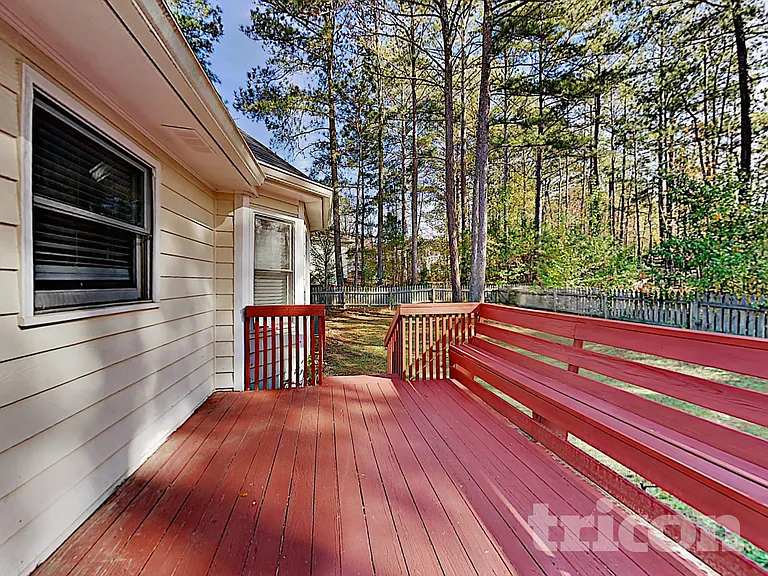 1911 Kevin Dr SE — Photo 15