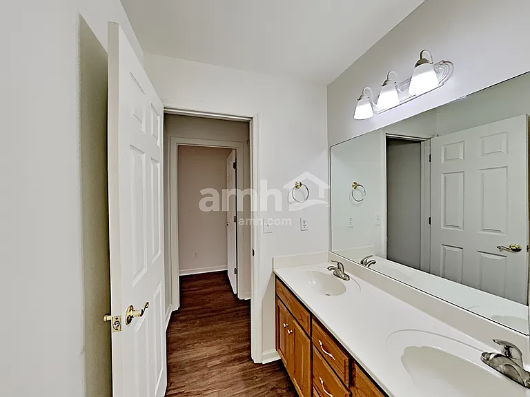 1914 Amacher Dr — Photo 17
