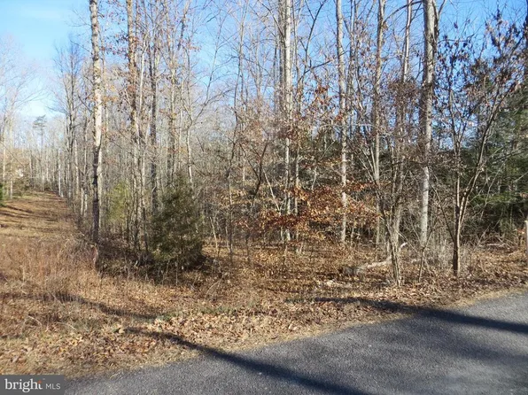 122 Washington St, Locust Grove, VA 22508