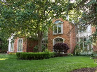 5626 Clearview Dr, Troy, MI