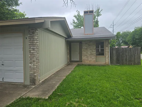 420 Vista West Ct #B, Bastrop, TX 78602