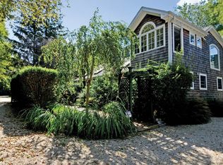 233 Noyac Rd, Southampton, NY 11968