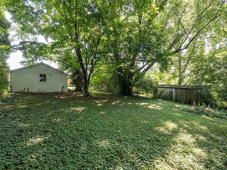 204 Zandale Dr — Photo 26